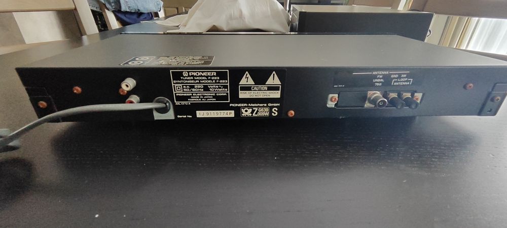 Tuner Pioneer F-223