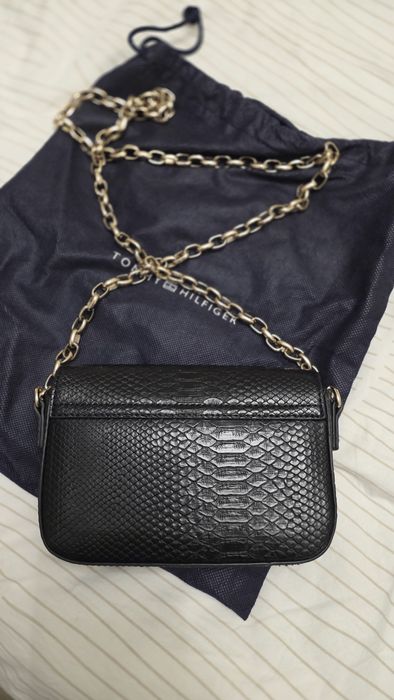 Дамска чанта Tommy Hilfiger