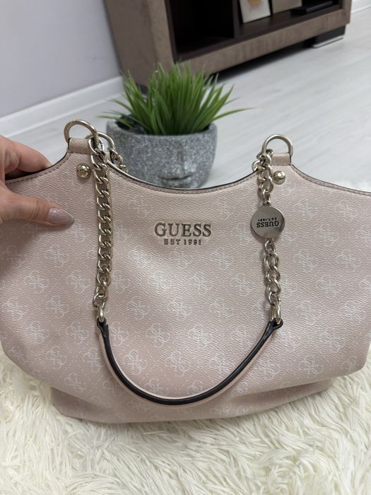 Розова Чанта Guess