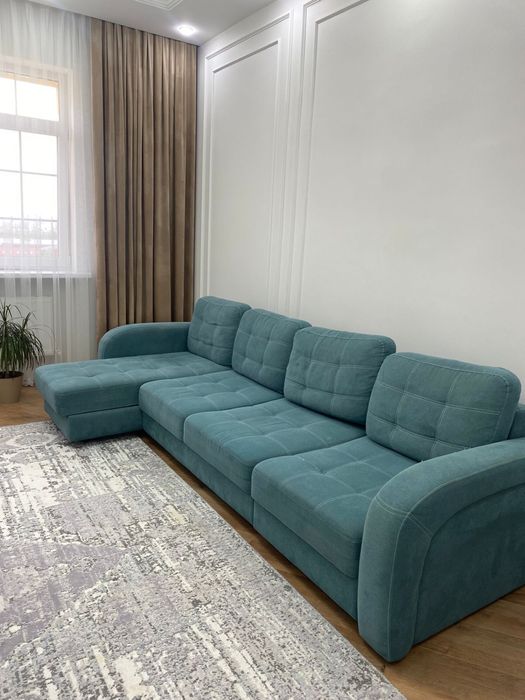 Диван б/у в хорошем состоянии 3 м длина