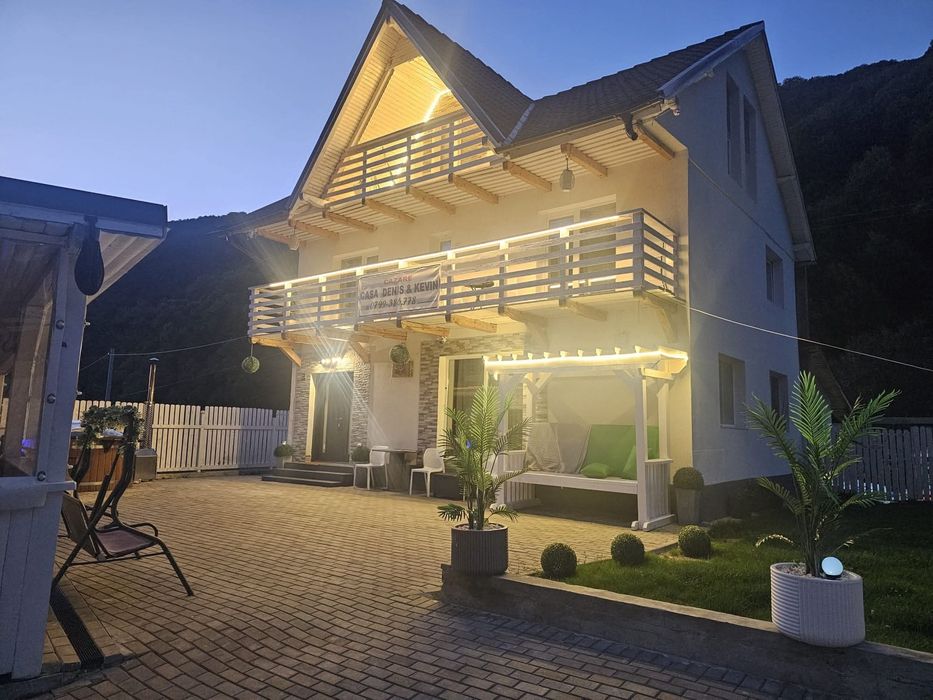 Casa Denis & Kevin de inchiriat, revelion si Crăciun ocupat