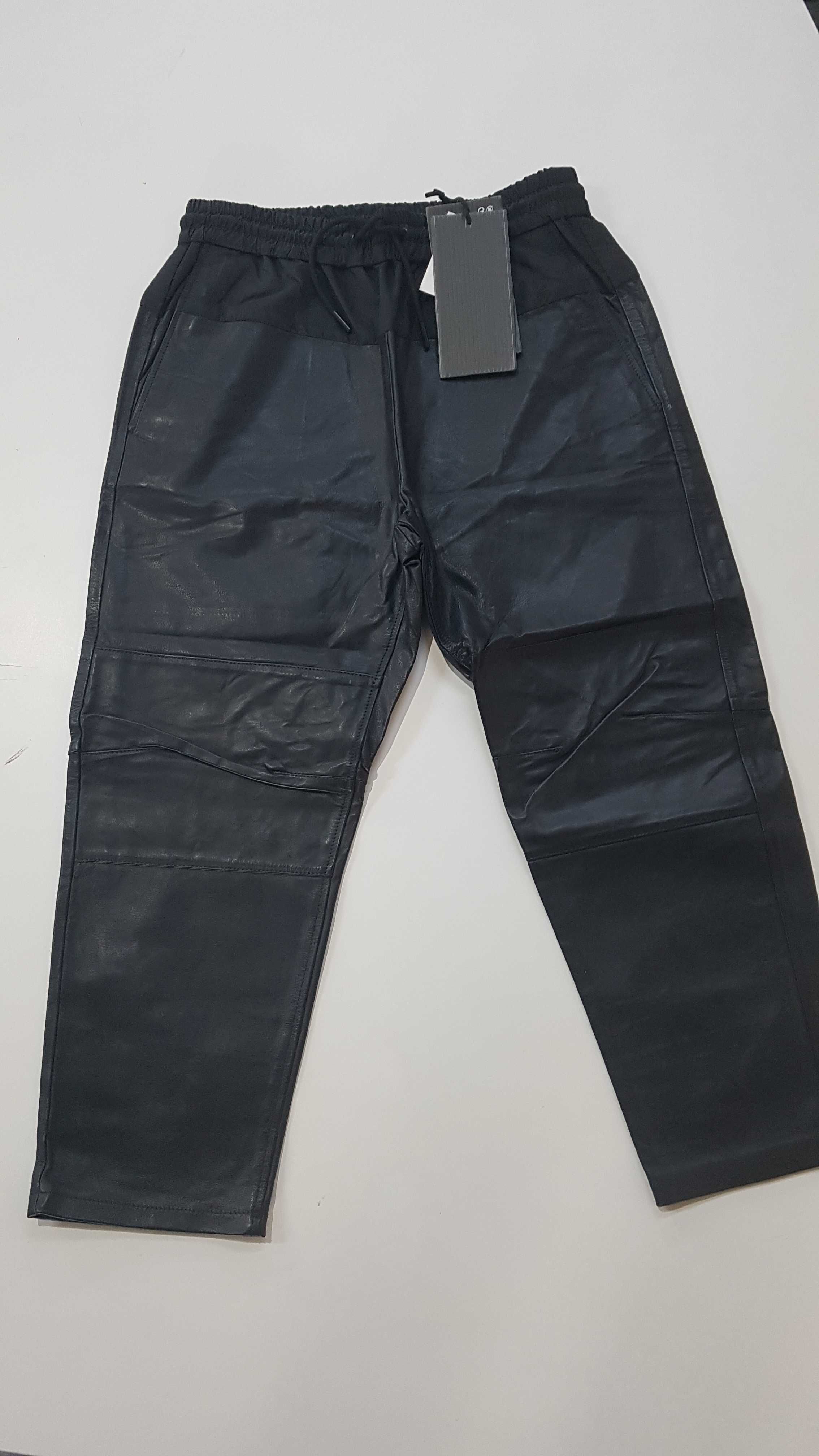 Ghete PIELE Alexander Wang si pantaloni Piele