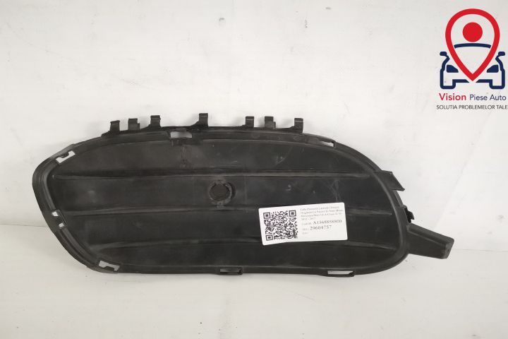 Grila Proiector Laterala Dreapta Originala Cu Senzor In Stare Buna Mer