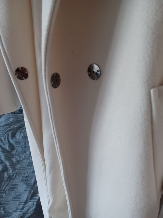 Палто дълго бяло