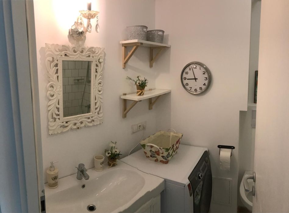 De vanzare 2 camere metrou mihai bravu mall vitan