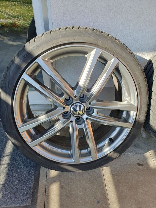Алуминиеви джанти + Зимни гуми 225/40 R19 за Audi/VW/Skoda/Seat/BMW