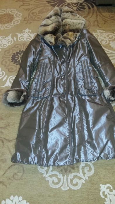 Женский зимний пуховик