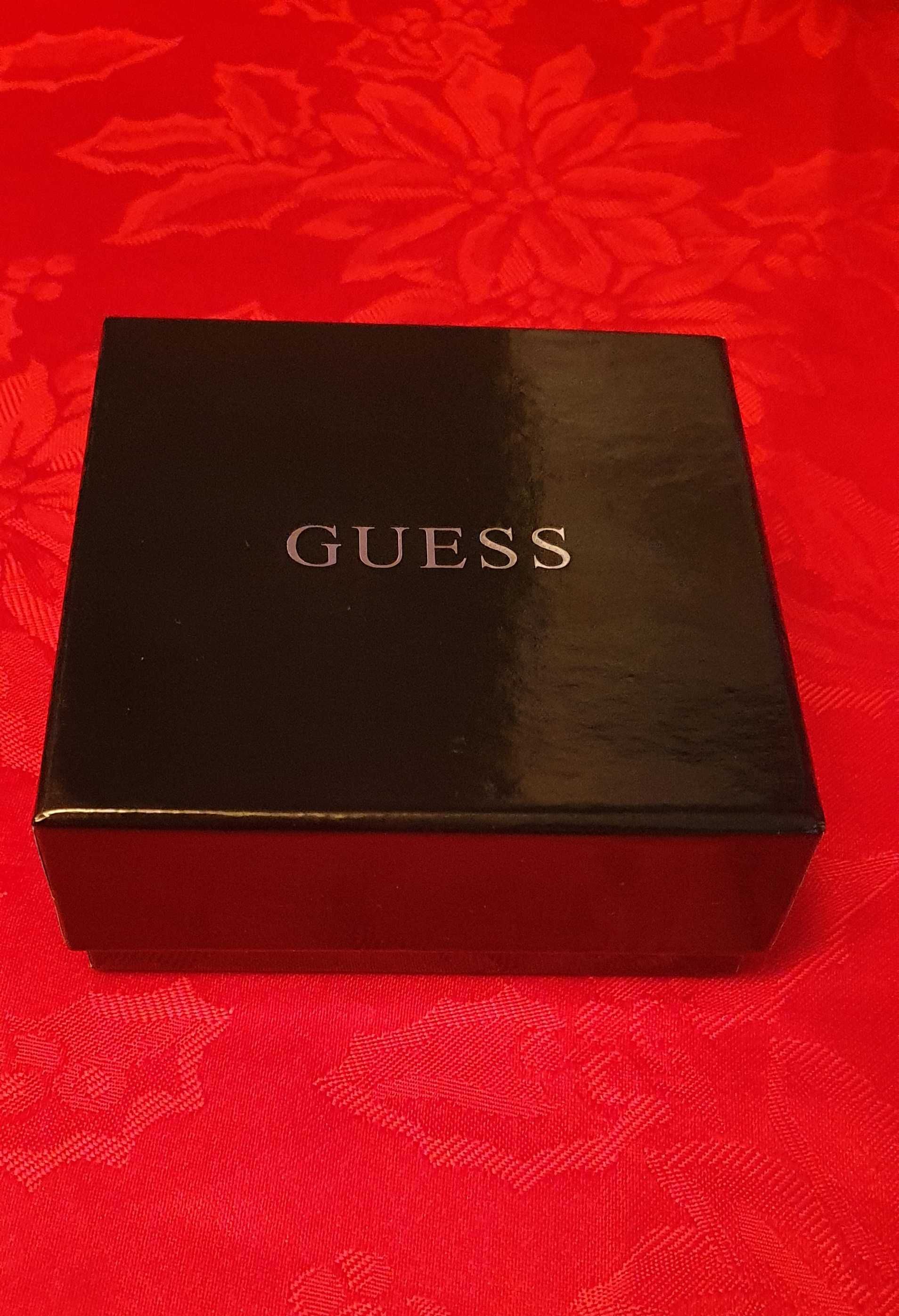 Оригинално колие GUESS