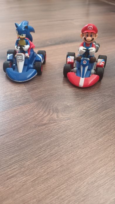 Колички на любими герои-Марио и Соник
