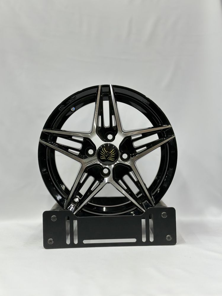 Продается комплект дисков R15 4x100