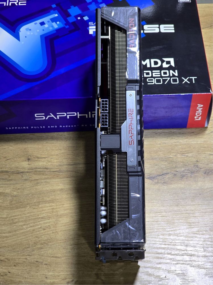 AMD Radeon RX 9070 XT
