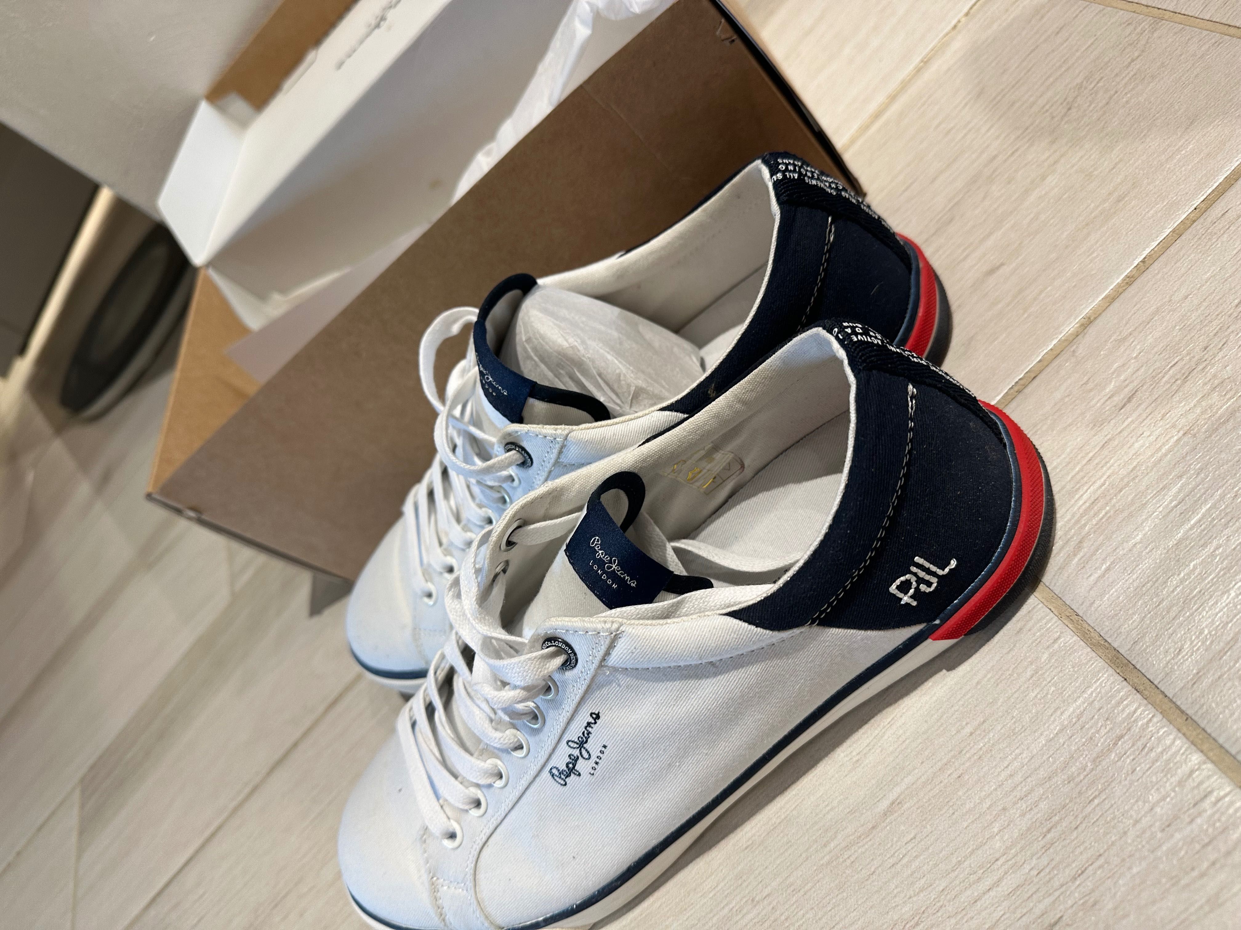 Нови кецове Pepe Jeans 44