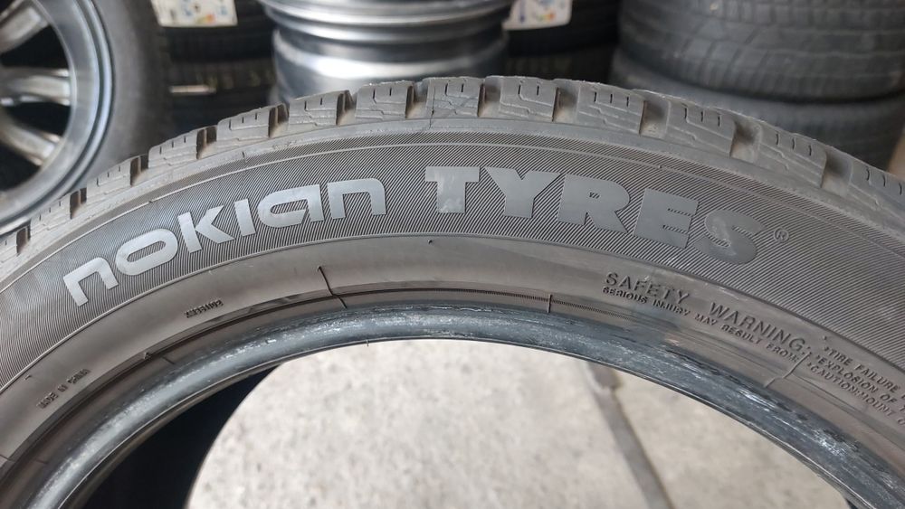 Зимни гуми 225/50/18 Nokian Tyres 4 броя