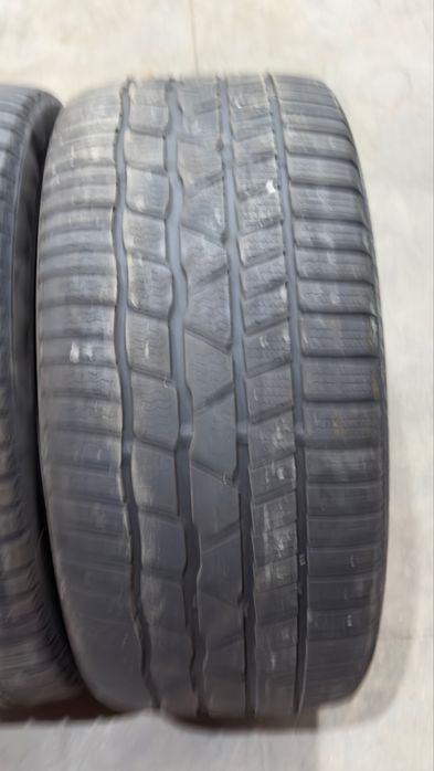 Зимни гуми 255/40/18 Continental