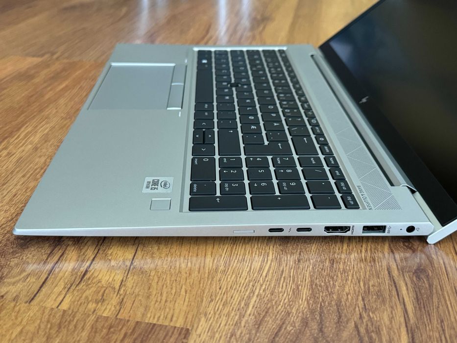 15.6 FHD i5-10210u HP EliteBook 850 G7 16GB DDR4/256GB NVMe/B&O/Бат 8ч