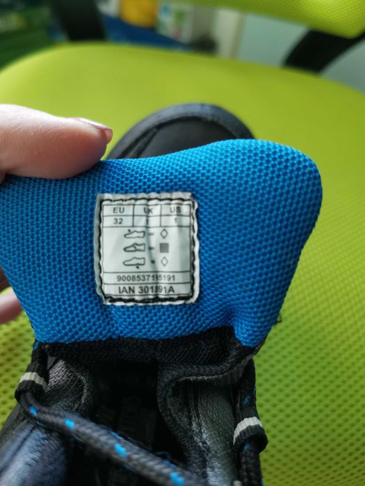 Зимни боти за момче 32 размер