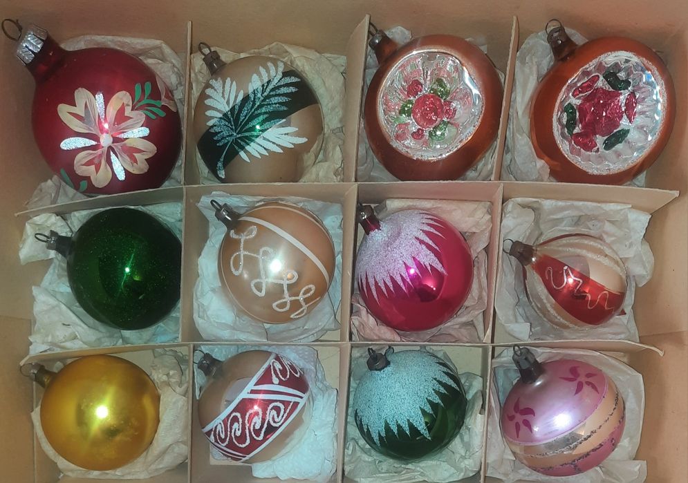 Набор елочных шаров Гдр