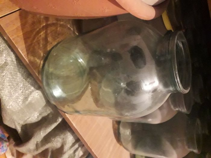 Продам банки размеры 3,2 литра