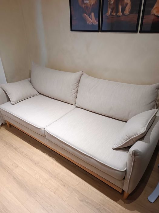 Разтегателен диван