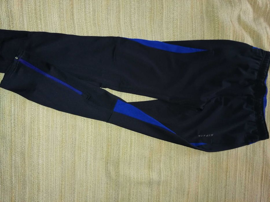 Футболен екип - яке против дъжд, блуза и долнище