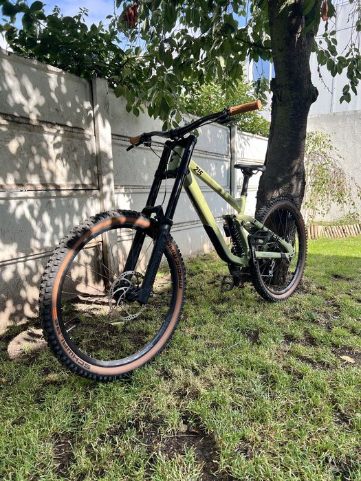 Bicicleta Cube Two15 race DH