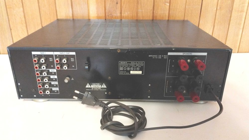 amplificator Sony taf311 radio casetofon