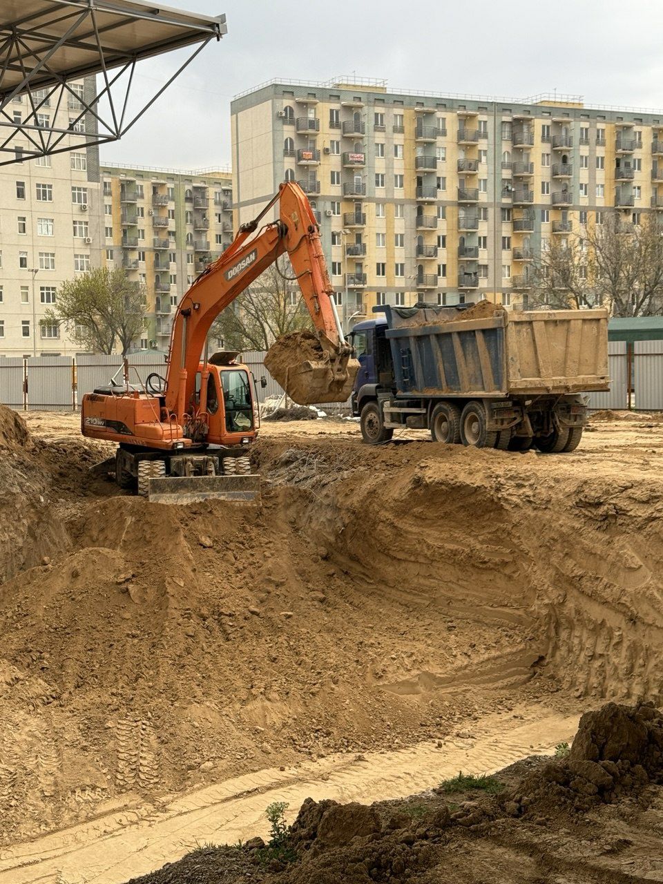 Услуги Экскаватора, Самосвал, Виброкаток, Булдозер