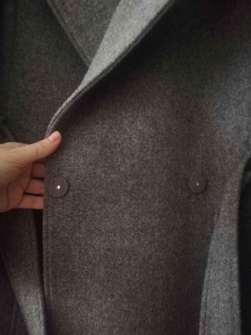 Palton gros H&M gri mărime 36 la 100 RON