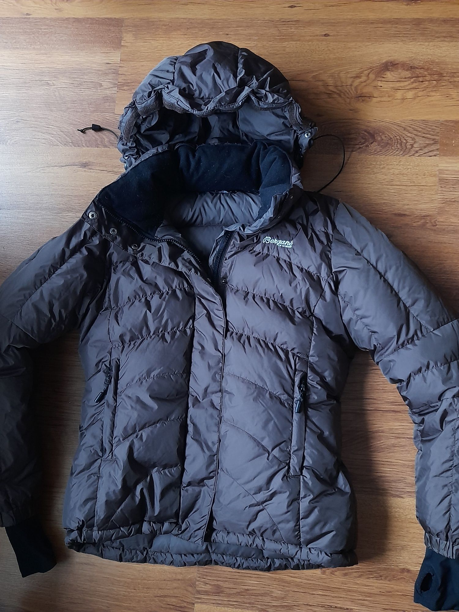 Bergans of Norwey 700fill дамско зимно яке S размер.