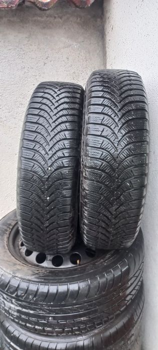 2 anvelope iarna Hankook 165/70/R14 cu jante Vw Seat Skoda