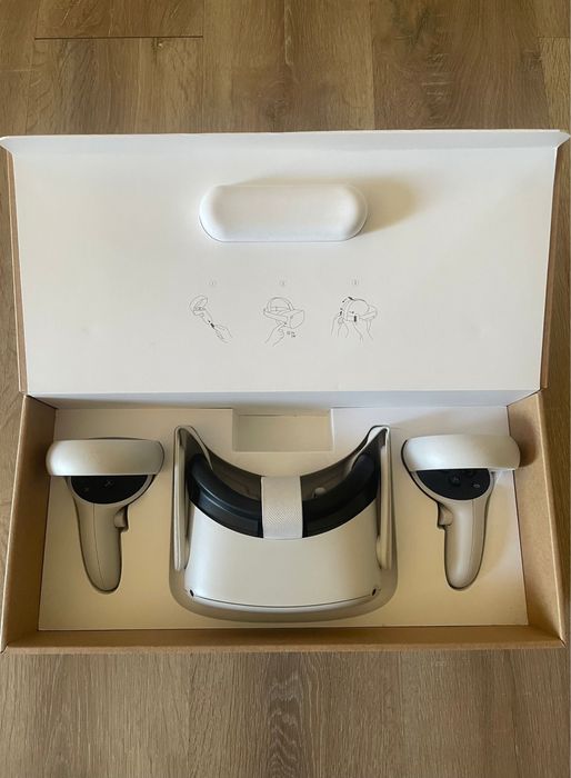 Oculus Quest 2 | 150 jocuri preinstalate