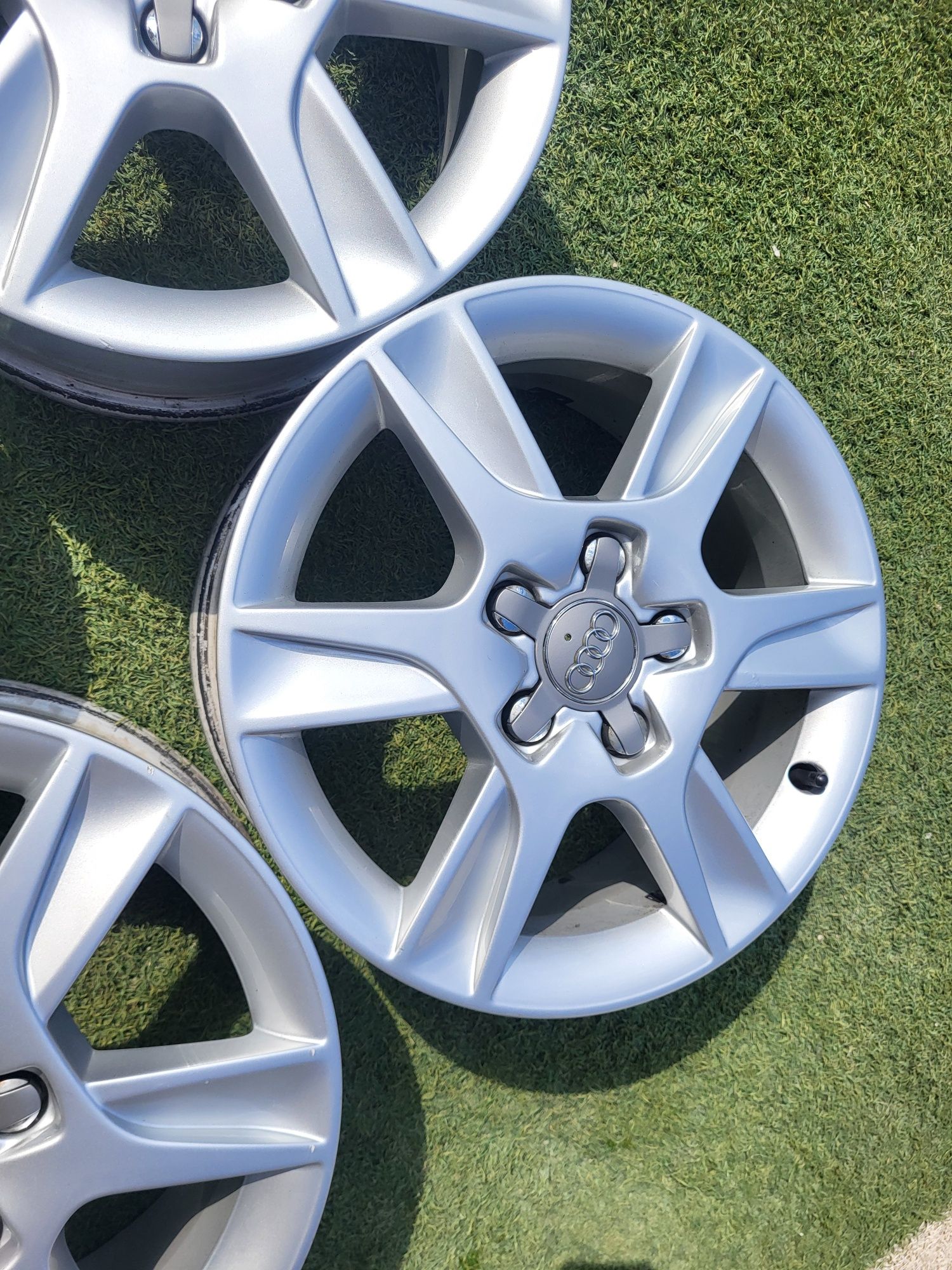 16 5x112 Audi A3 Bw Touran Caddy Golf Skoda 5х112