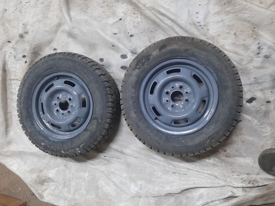 Продам два колеса в сборе на 13