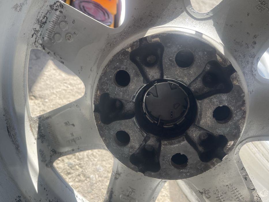 Оригинални джанти Пежо 16 5x108