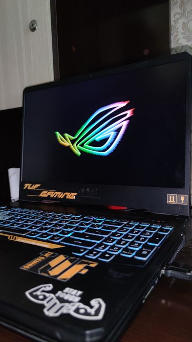 Ryzen 7 3750 with Radeon Vega