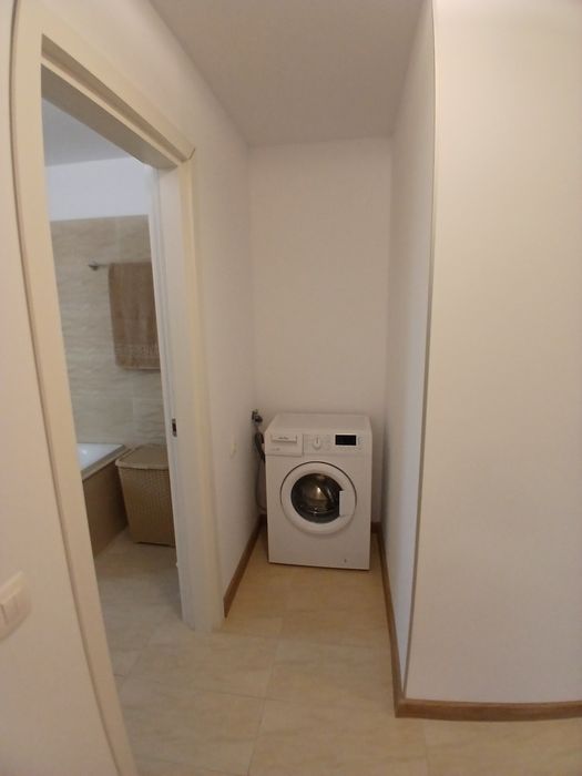 Închiriere apartament 2 camere, loc parcare