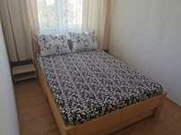 Închiriez apartament cu 2 camere