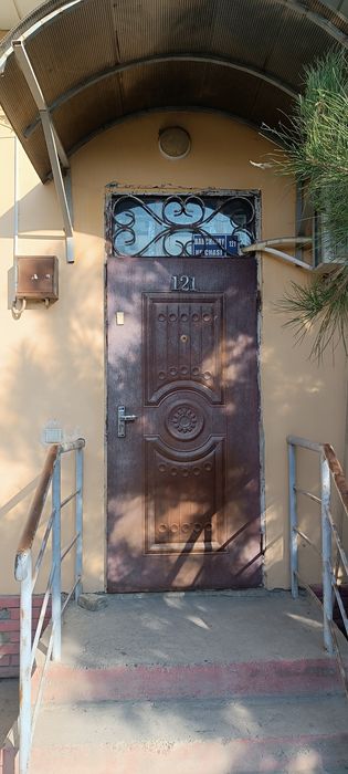 2 сотихли котедж сотилади