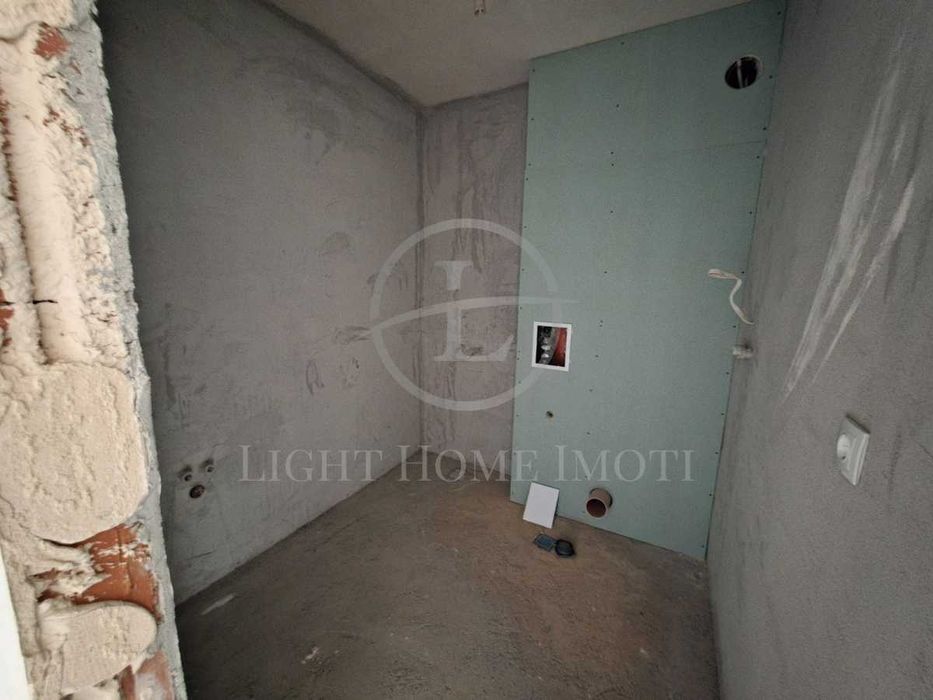 Продава се Тристаен апартамент в Пловдив, Център - 106 кв.м за 1557 €/кв.м - Снимка #9