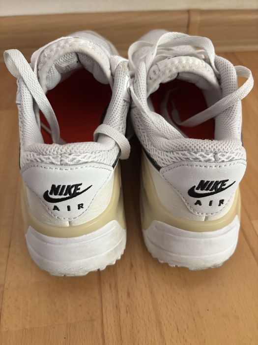 Adidasi Nike marimea 38.5