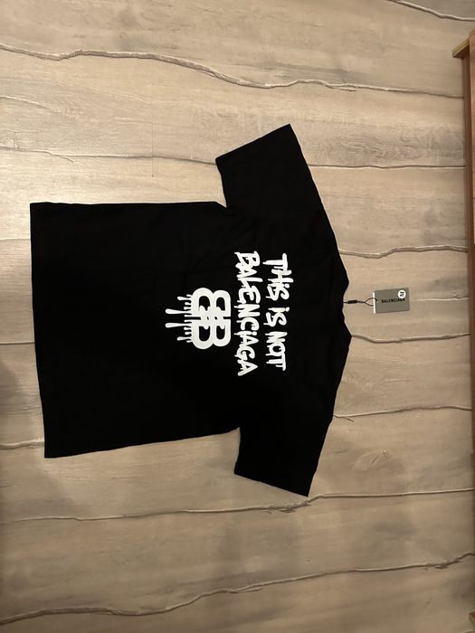 Balenciaga t-shirt black and white