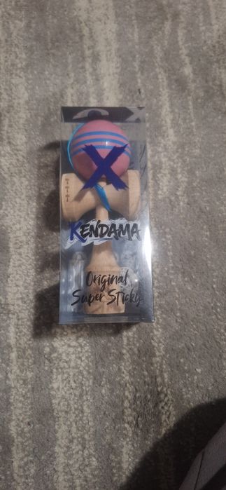 X kendama originala super sticky pro model cu ata de rezerva