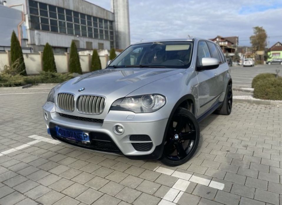 Vand Bmw x5 stare buna