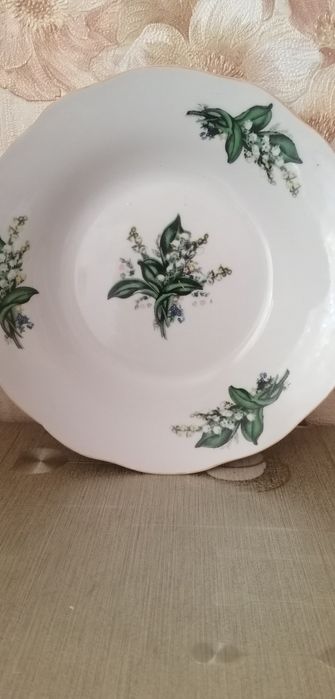 Тарелки новые по 400