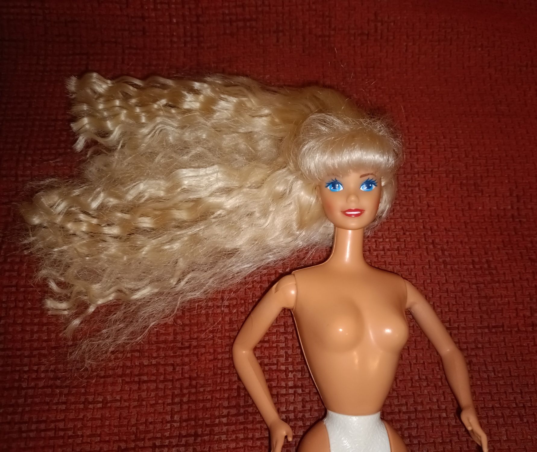 Papusa Barbie Benetton 1990