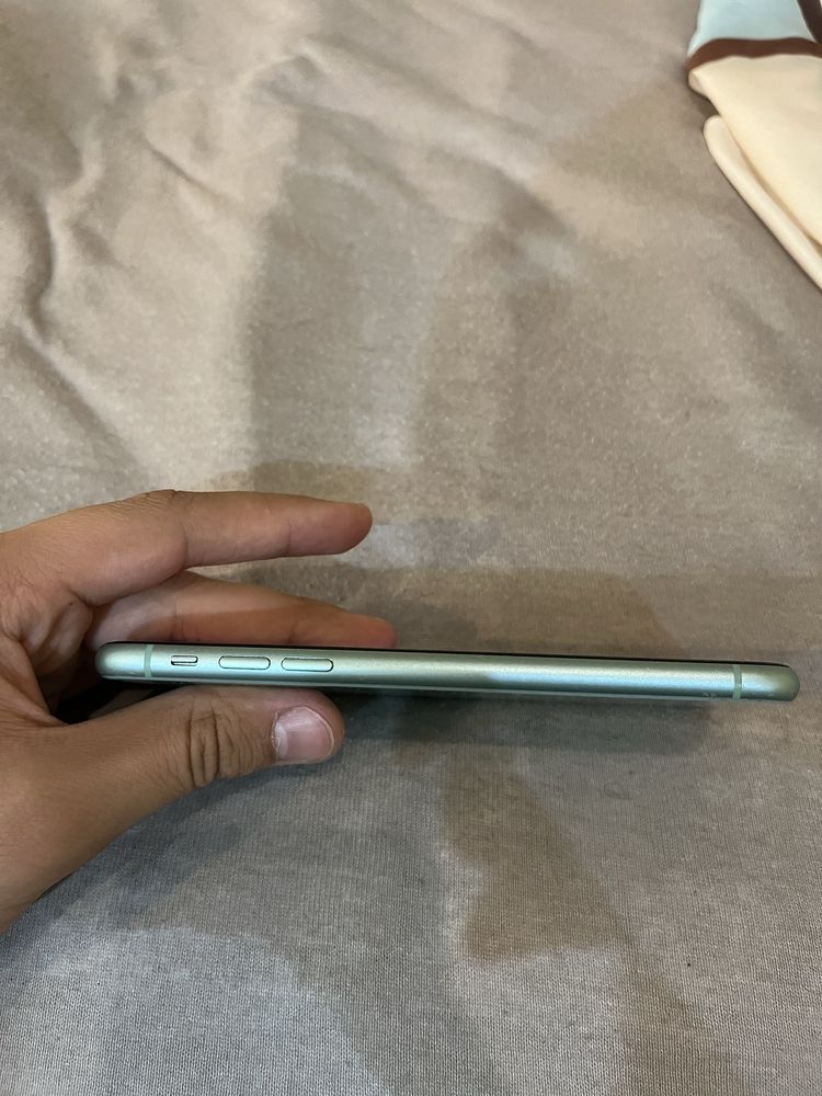 iphone 11 256gb icloud