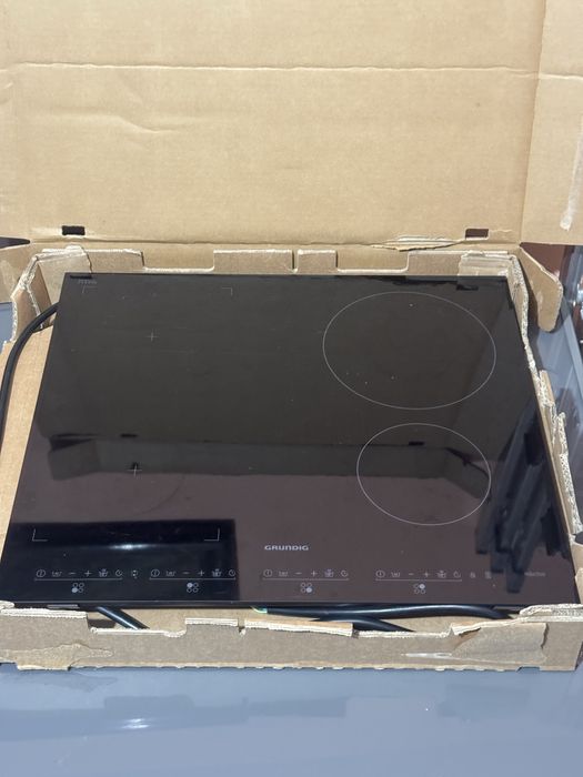 Plita inductie Grundig