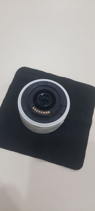Объектив Samsung NX1000