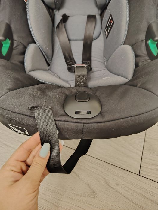 Lionello Astrid i-size