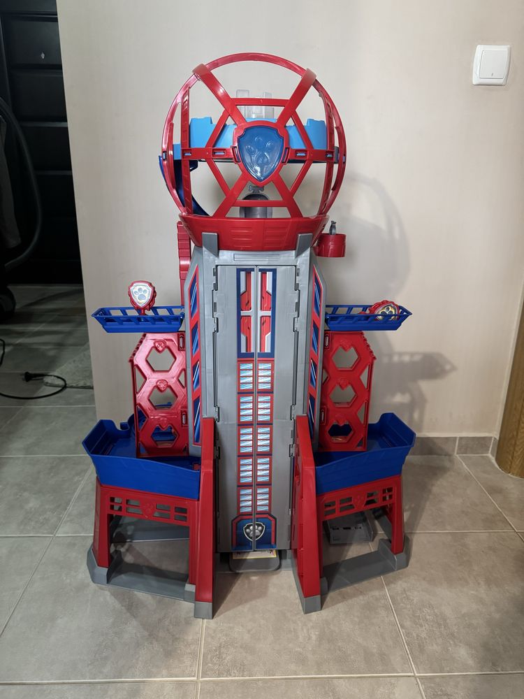Продавам Spin Master Paw Patrol Ultimate City Tower 6060353